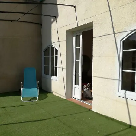 Uxello Guest house Ucel